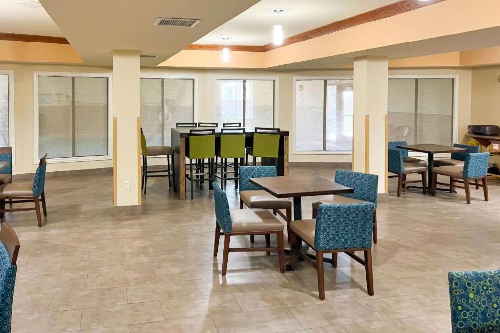 Comfort Inn And Suites Thatcher Εξωτερικό φωτογραφία